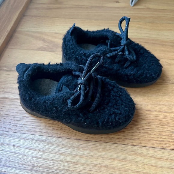 Allbirds Smallbirds Wool Runner Fluff Sneaker- Black, 6- NWB - Picture 9 of 12